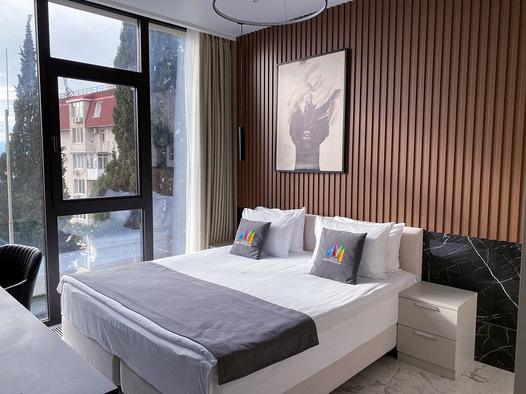 Апартаменты Luxe 6-местный 3-комнатный (2 спальни, 1 этаж)