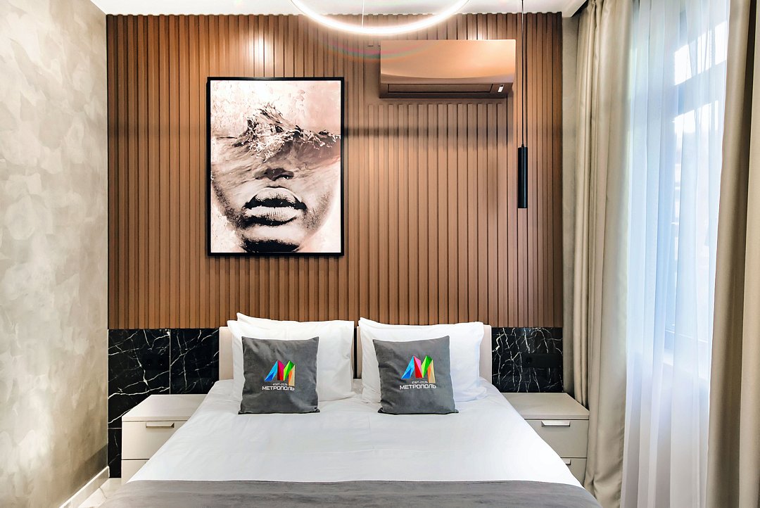 Апартаменты Luxe 6-местный 3-комнатный (2 спальни, 1 этаж)