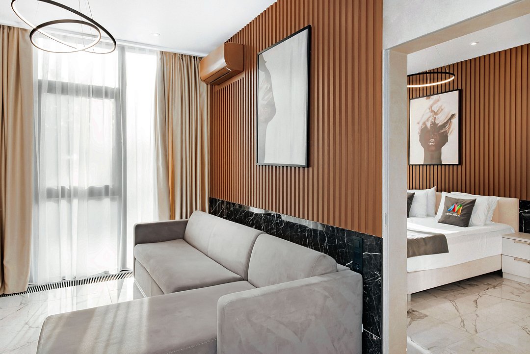 Апартаменты Luxe 6-местный 3-комнатный (2 спальни, 1 этаж)