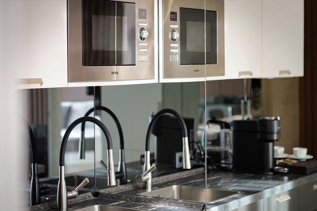 Апартаменты Luxe 6-местный 3-комнатный (2 спальни, 1 этаж)