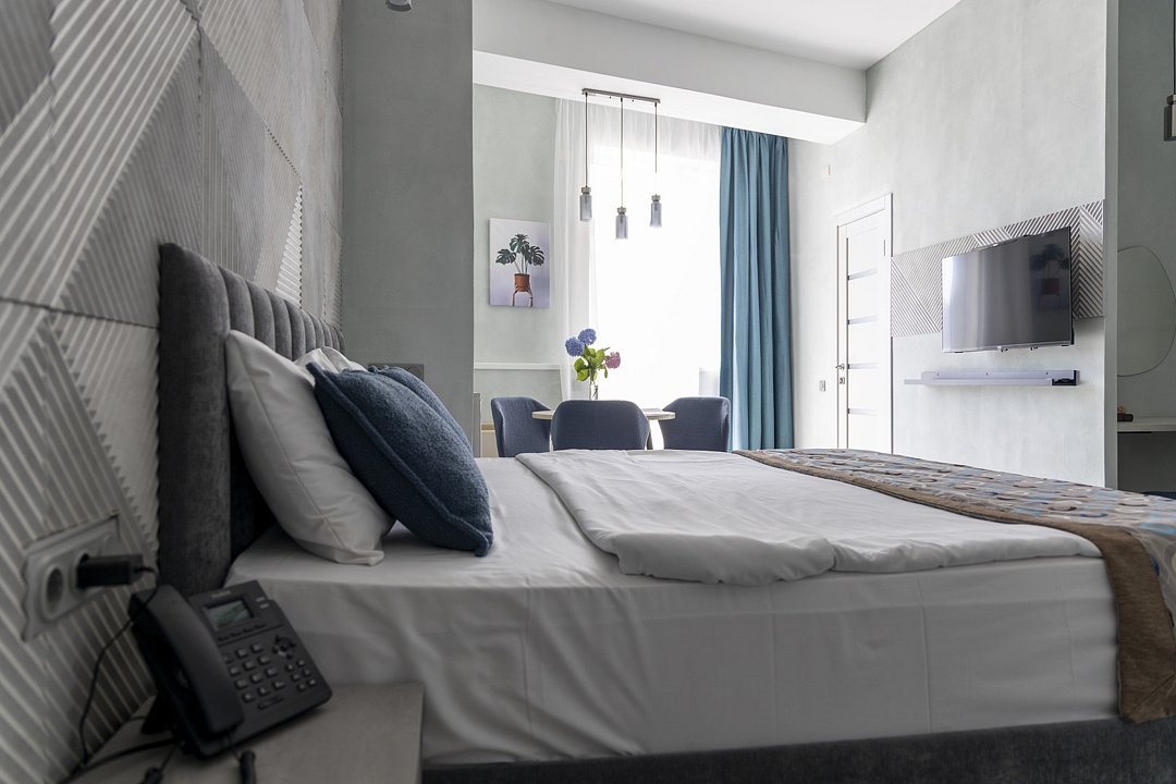 Делюкс 3-местный (с балконом)