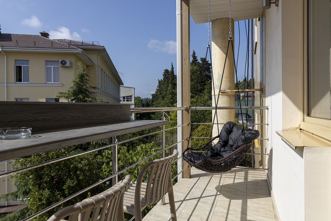 Делюкс 3-местный (с балконом)