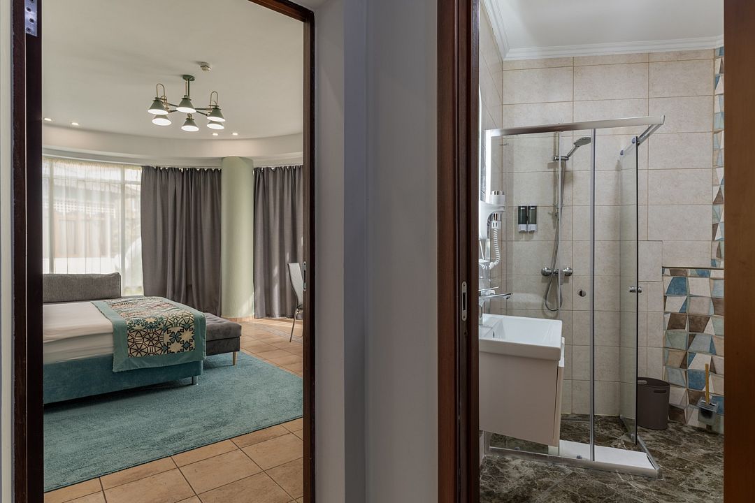 Полулюкс 3-местный