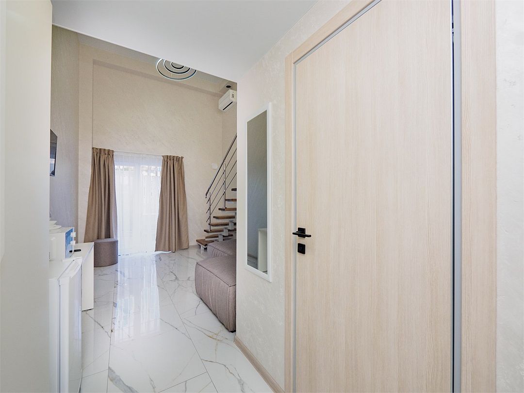 Семейный 4-местный двухуровневый