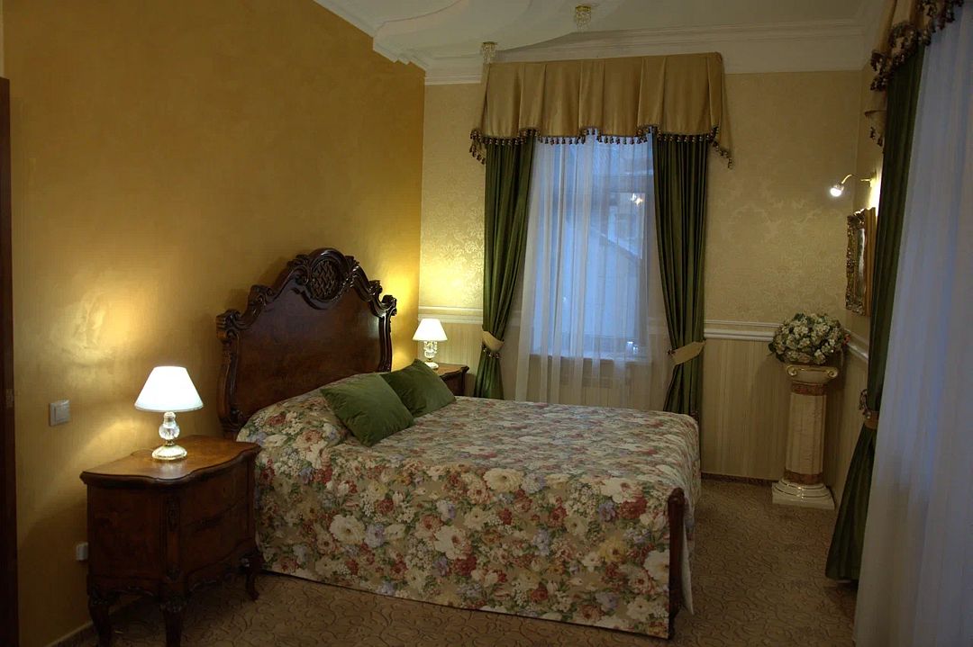 Люкс 3-местный 2-комнатный (№1)