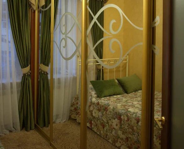 Люкс 3-местный 2-комнатный (№1)