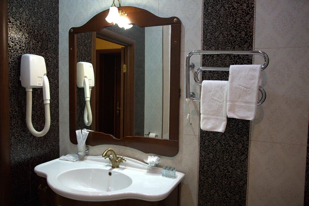 Люкс 3-местный 2-комнатный (№1)