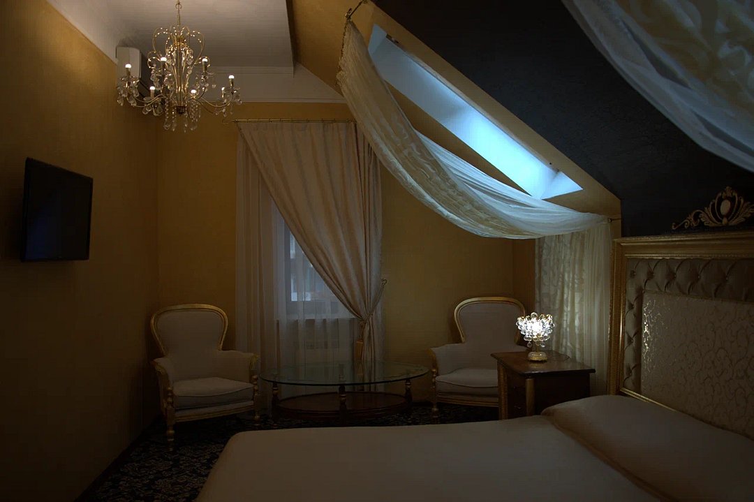 Люкс 3-местный 2-комнатный (№8)