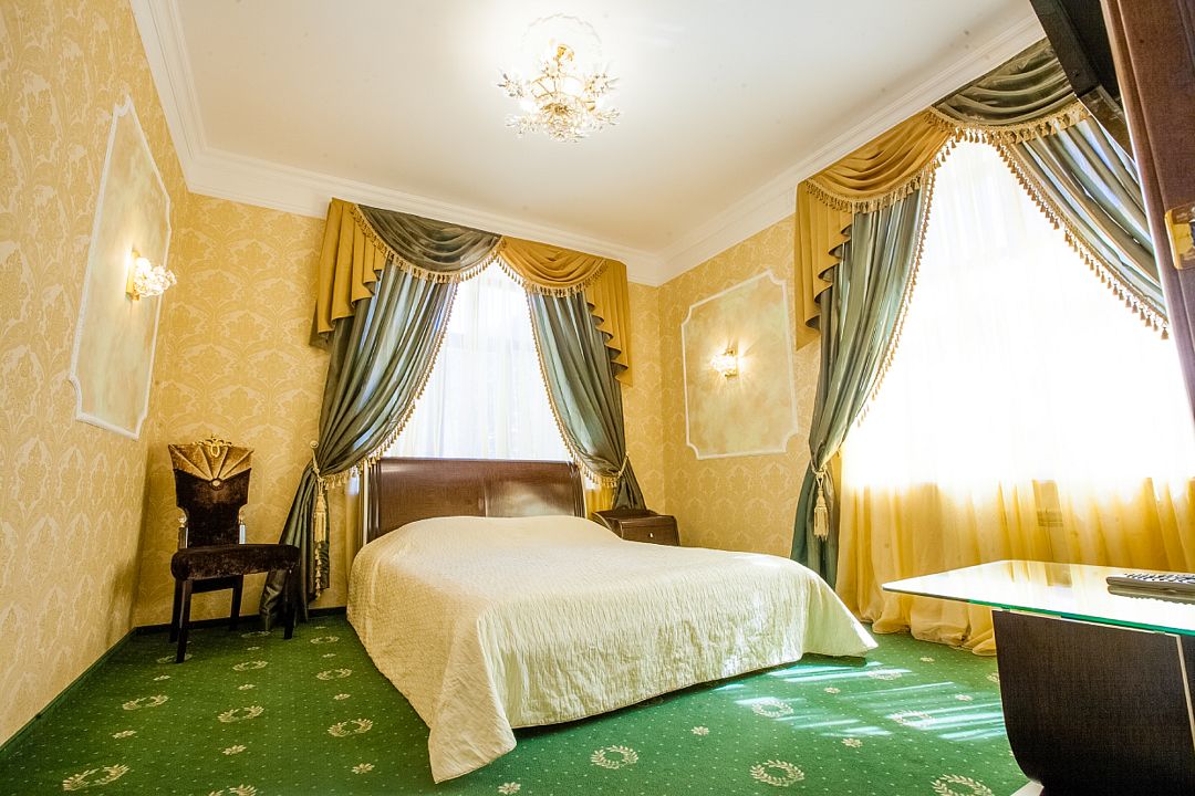 Люкс 4-местный 2-комнатный (№3)