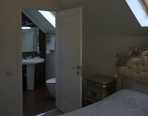 Мансарданый 2-местный 1-комнатный (№11)