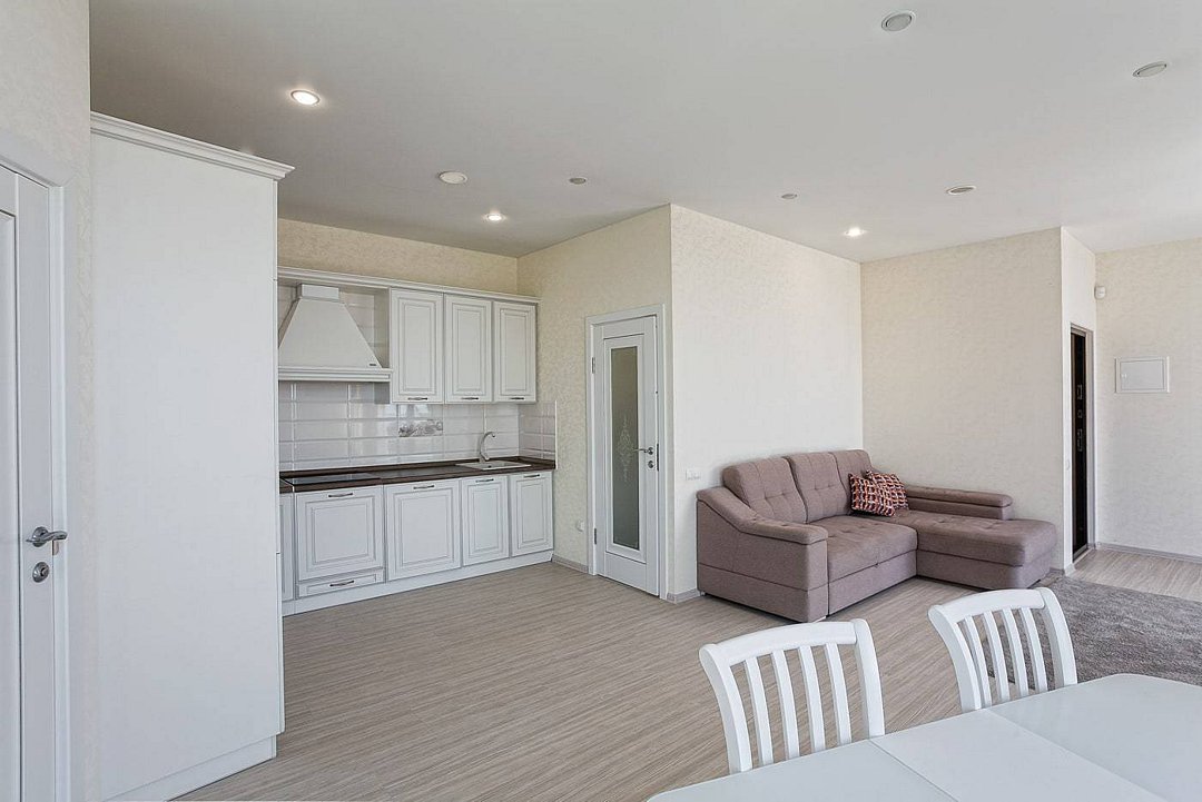 Люкс 4-местный 3-комнатный