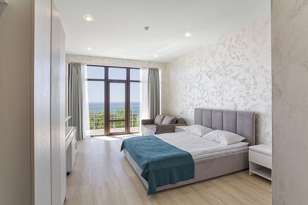 Семейный плюс 2-местный 1-комнатный (вид на море)