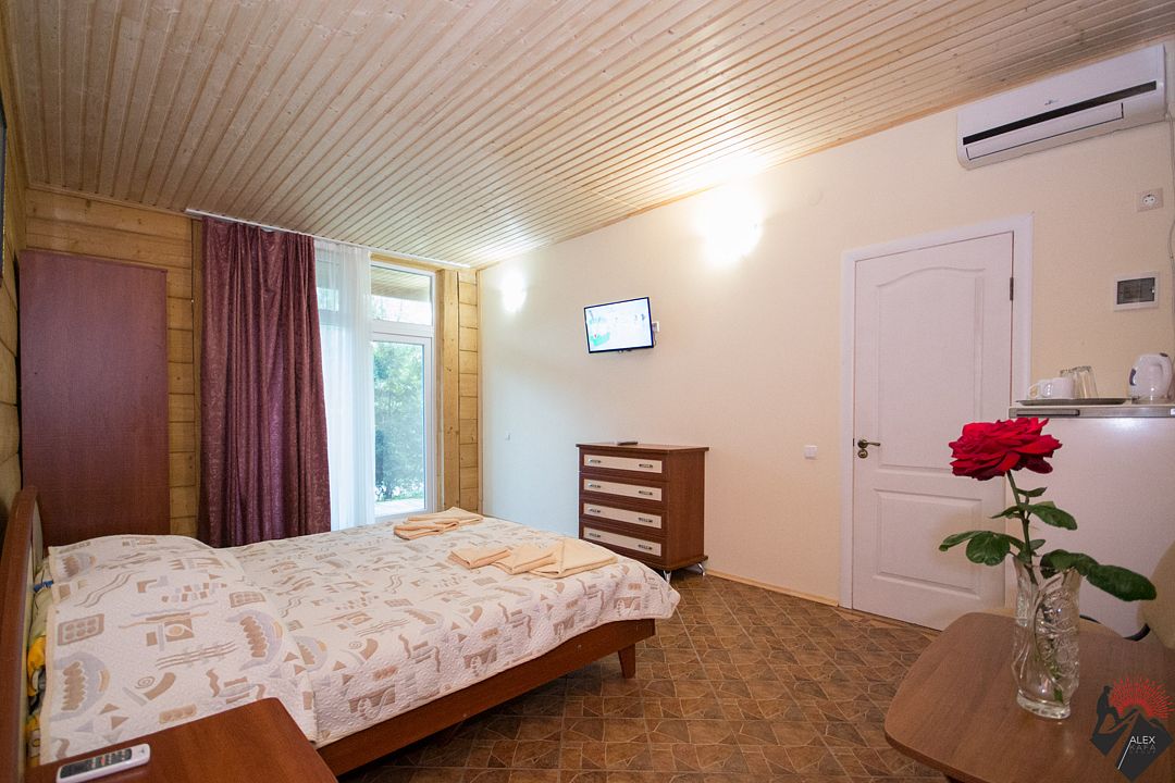 Номер 2-местный 1-комнатный (Морской, деревянный коттедж)