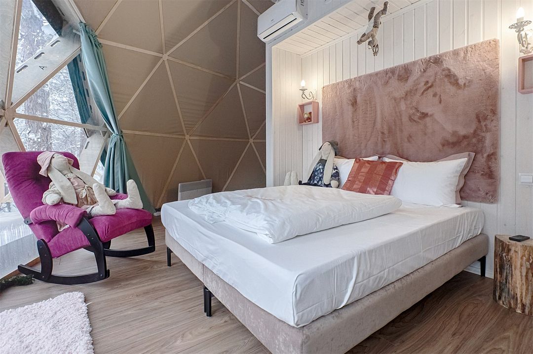 Дом-сфера 4-местный (Дизайнерский)