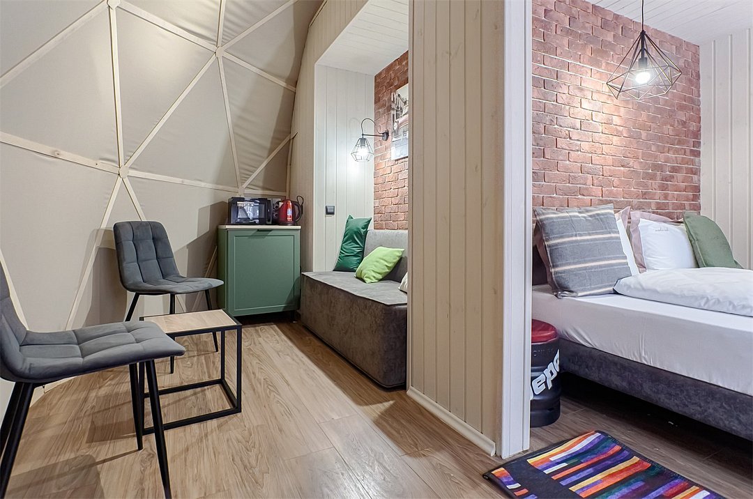 Дом-сфера 4-местный (Дизайнерский)