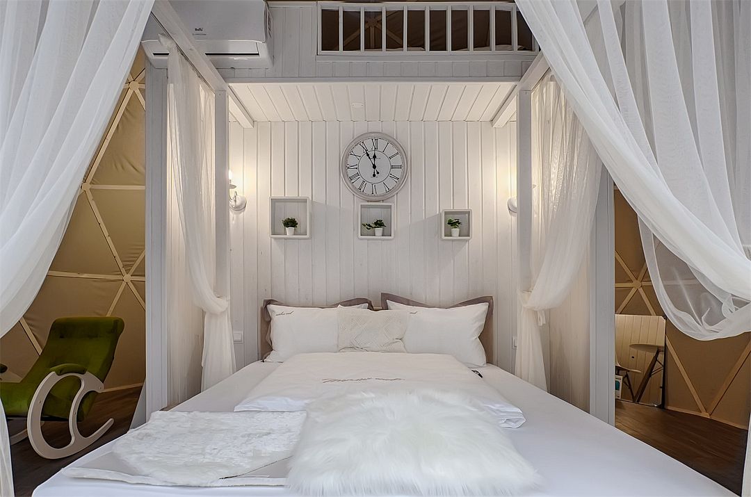 Дом-сфера 4-местный (Дизайнерский)