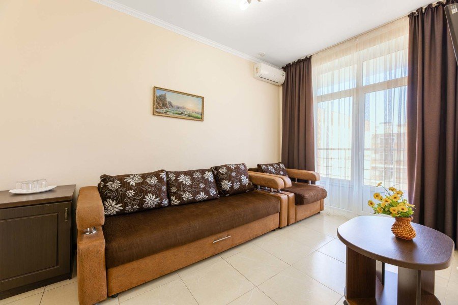 Люкс 5-местный 2-комнатный