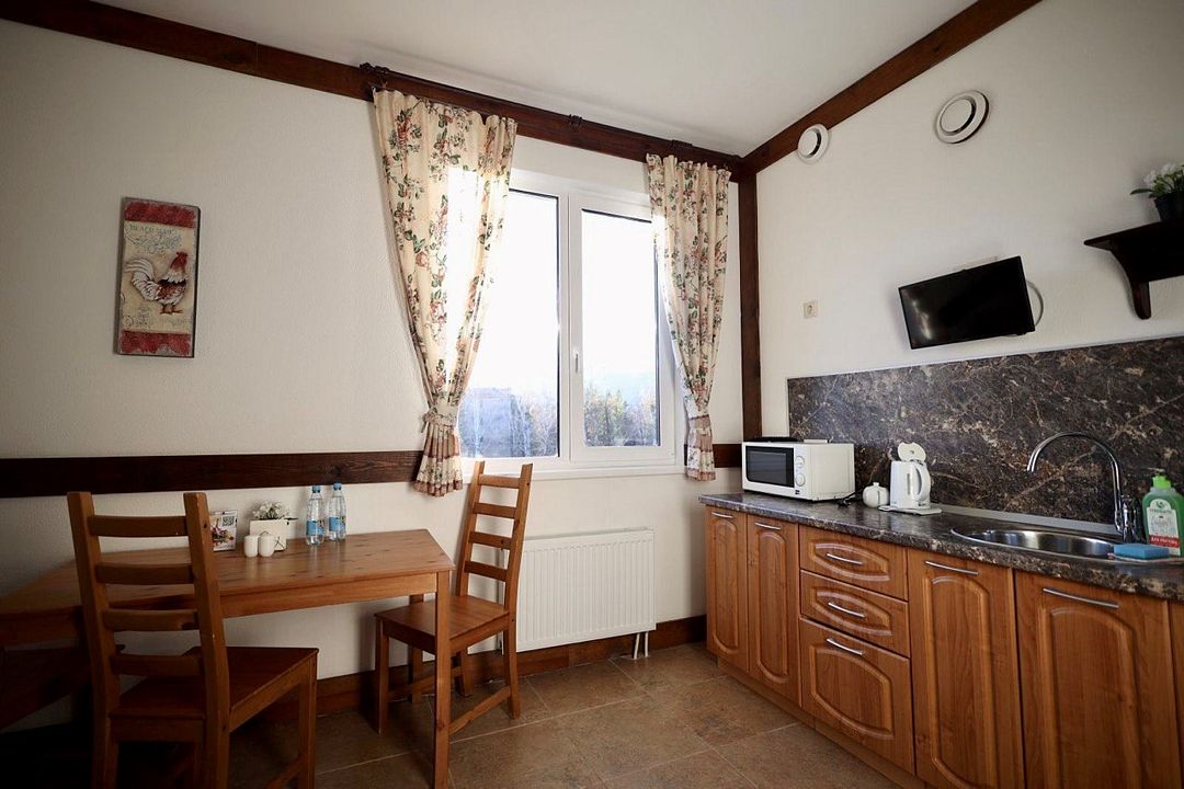 Апартаменты Просторные 2-местный 2-комнатный (1 спальня, вид на озеро)