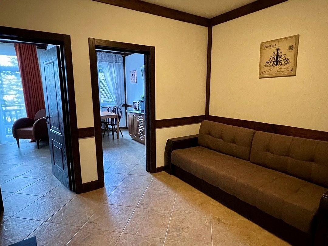 Апартаменты Просторные 2-местный 2-комнатный (1 спальня, вид на озеро)