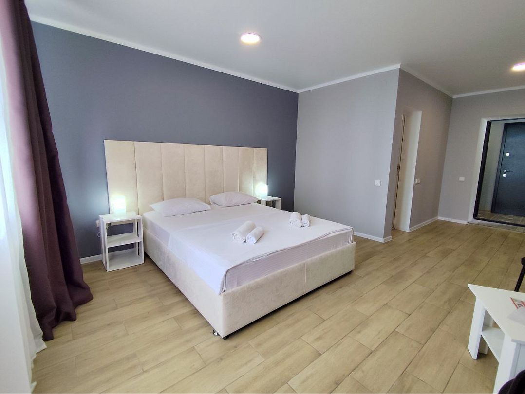 Комфорт 2-местный 1-комнатный (с балконом, 1 этаж)