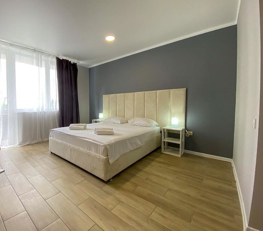 Комфорт 2-местный 1-комнатный (с балконом, 1 этаж)