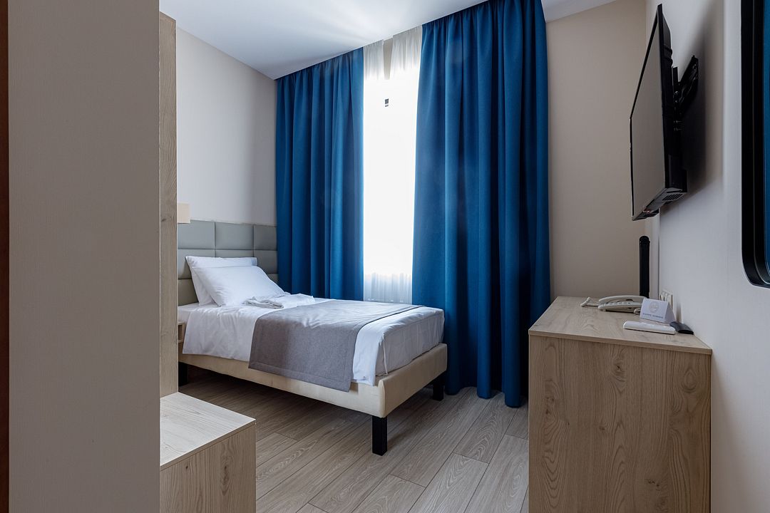 Стандартный 1-местный