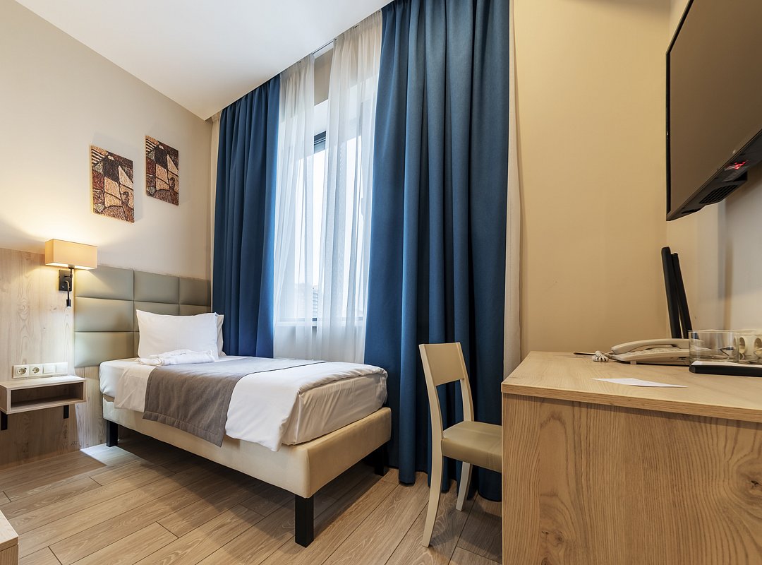 Стандартный 1-местный