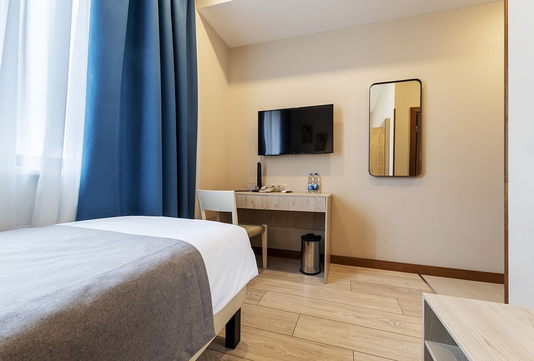 Стандартный 1-местный