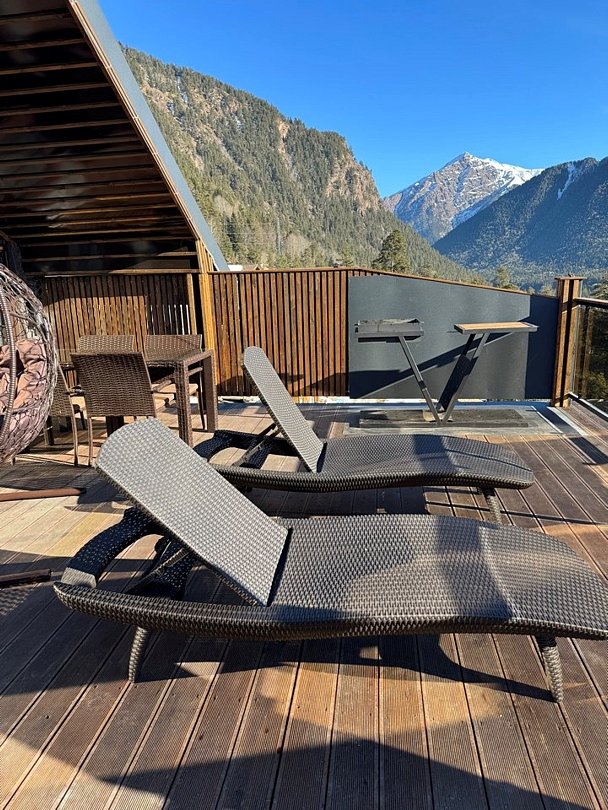 Апартаменты 5-местный 2-комнатный (с джакузи 1)