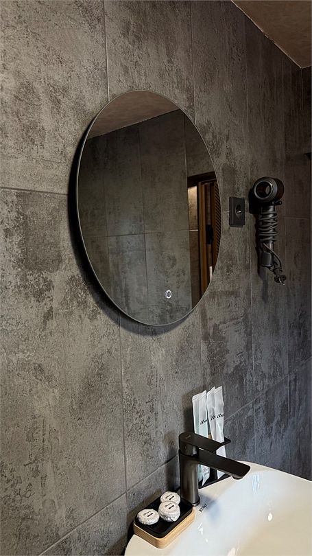 Делюкс 4-местный 1-коматный (с балконом)