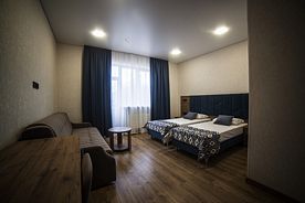 Двухместный номер Standard с балконом и с видом на горы 2 отдельные кровати, Апартаменты Аиза, Терскол