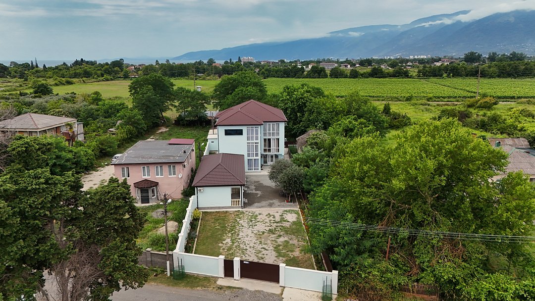 Гостевой дом Rising Star (Ризинг Стар), Гагрский район, Алахадзы , Абхазия