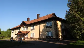 Отель Искра