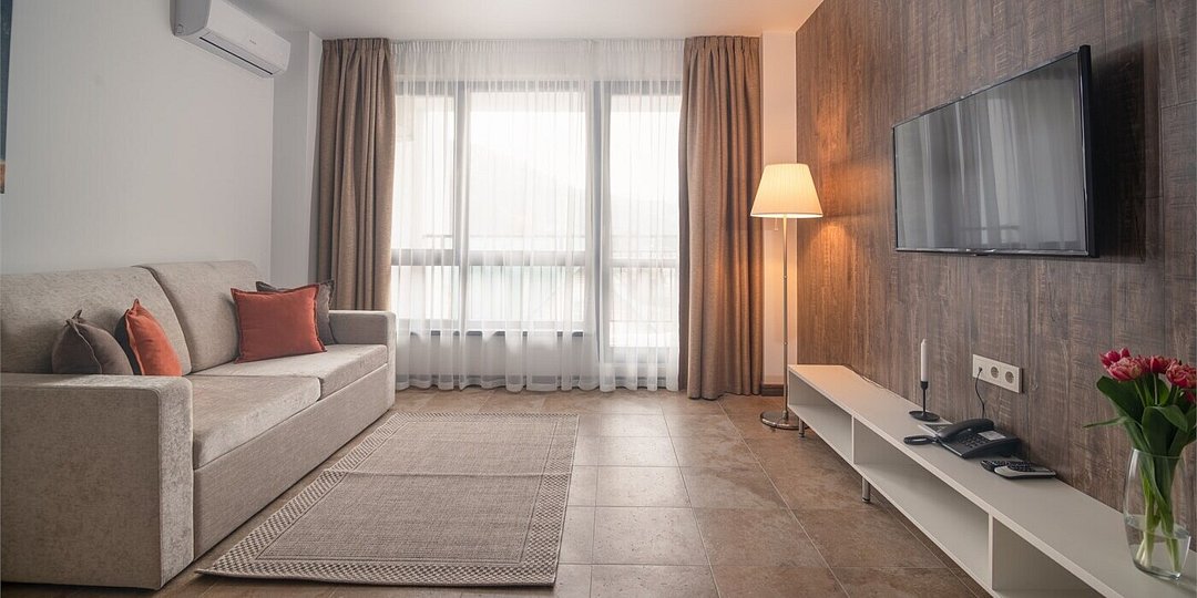 Апартаменты 2-местный (с балконом)