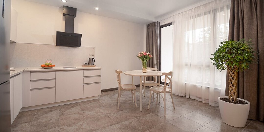 Апартаменты 2-местный (с балконом)