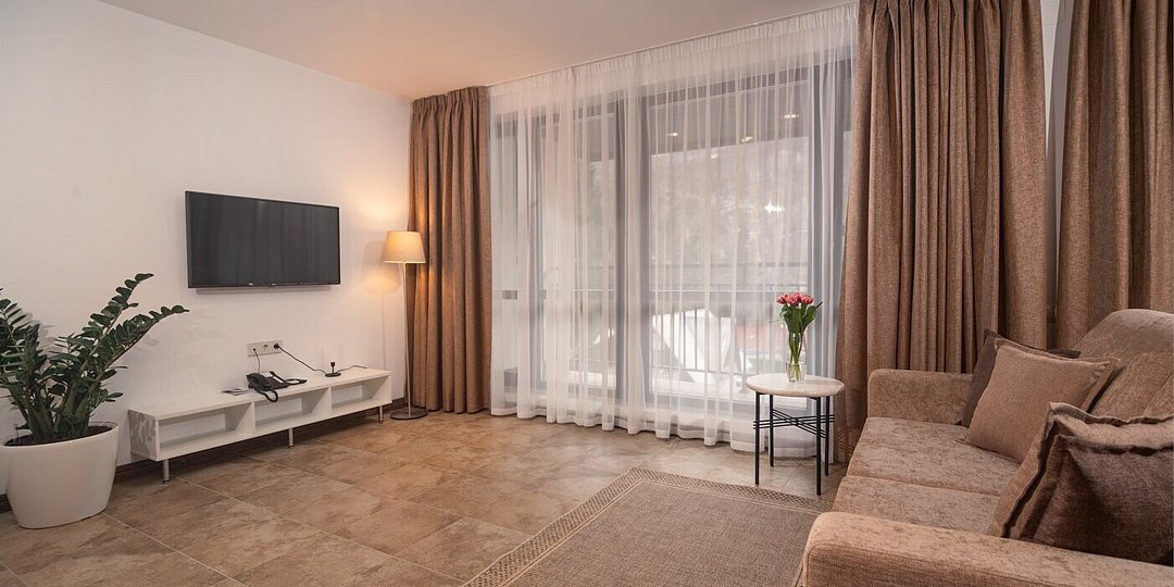 Апартаменты 2-местный (с балконом)