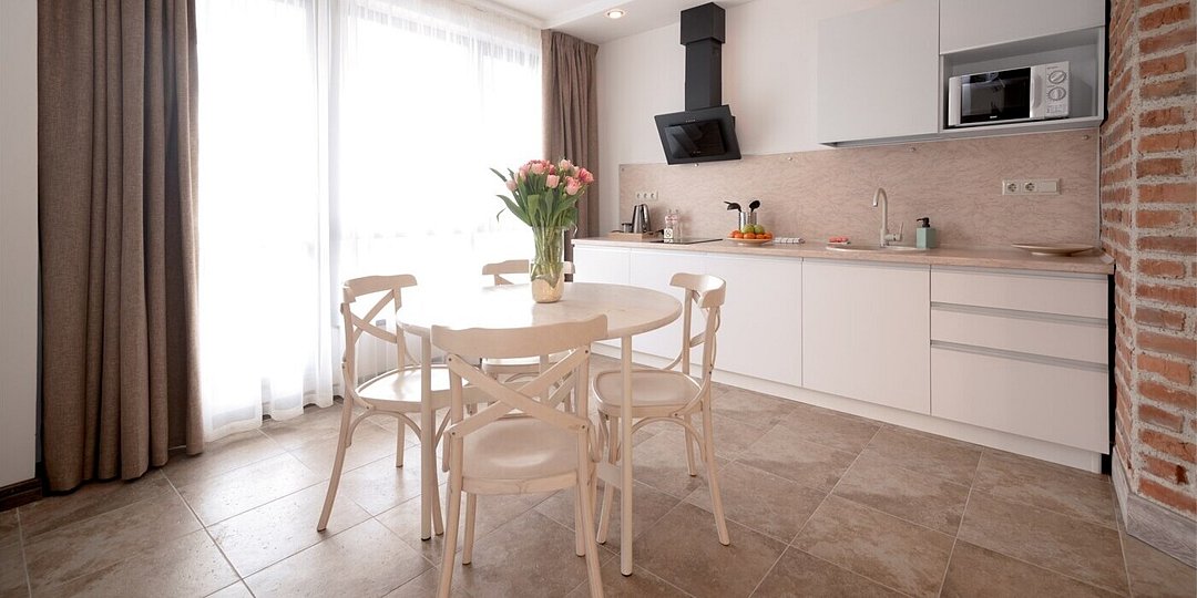 Апартаменты 2-местный (с балконом)