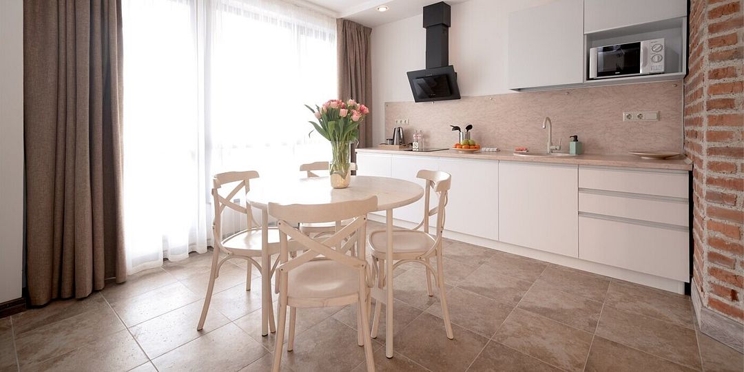 Апартаменты 2-местный (с балконом)