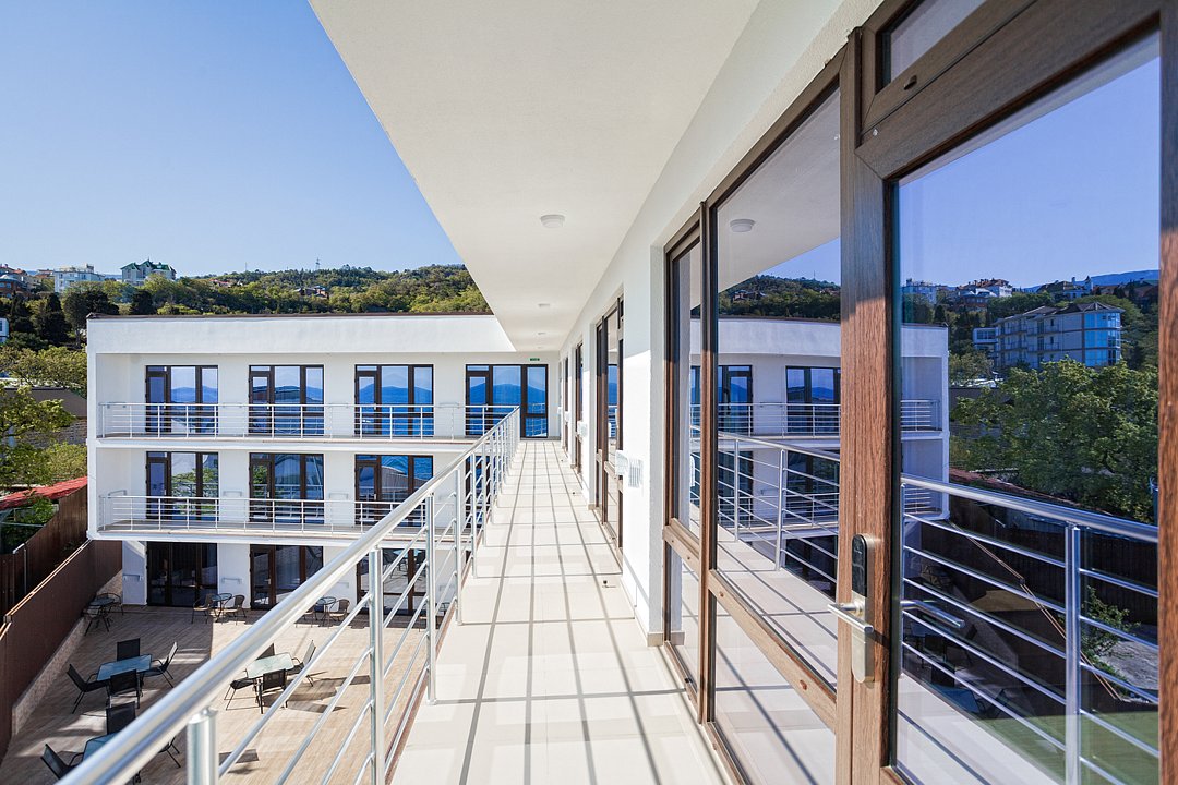 общий балкон