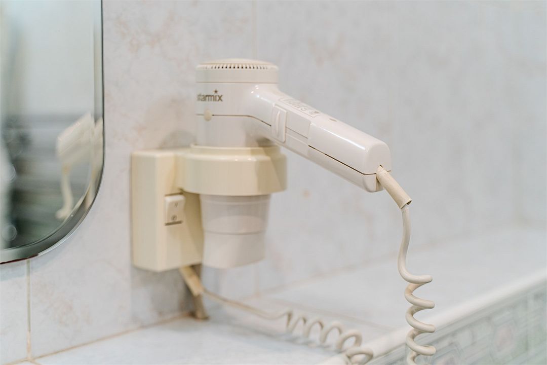 Делюкс 2-местный LAKE VIEW (вид на озеро)