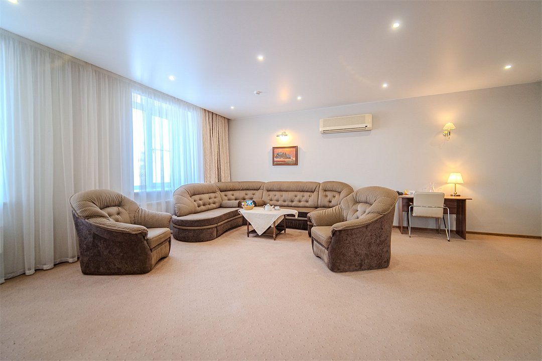 Сюит 2-местный SUITE STUDIO