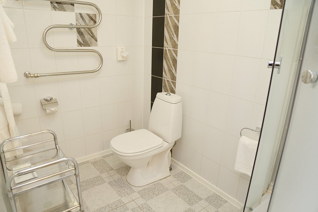 Джуниор сюит 1-местный 2-комнатный (корпус 1)