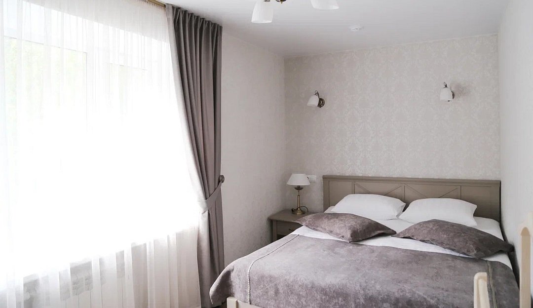 Люкс 2-местный 3-комнатный (корпус 2)