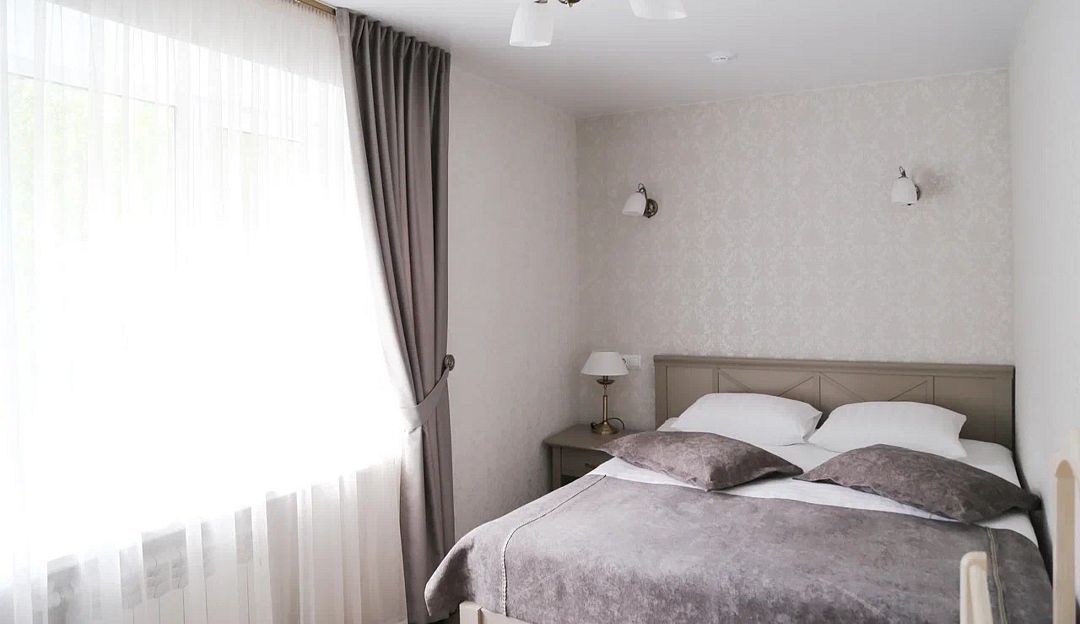 Люкс 2-местный 3-комнатный (корпус 2)