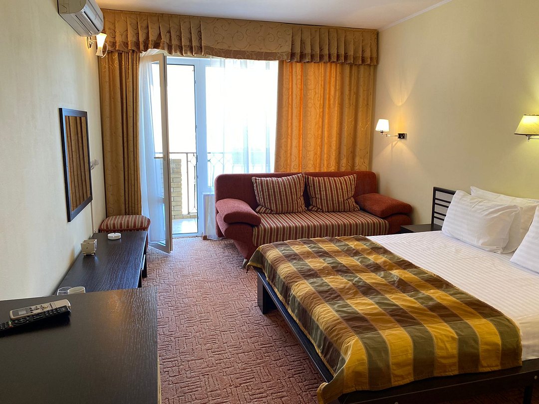 Полулюкс 2-местный 1-комнатный (корпус 3)