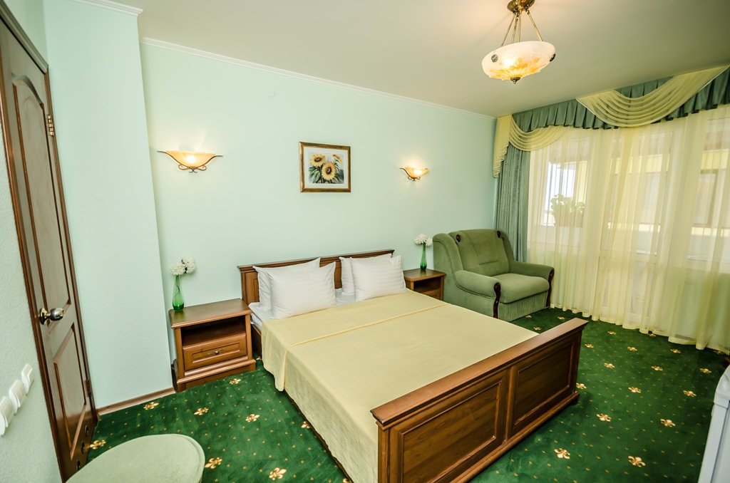 Стандартный Комфорт 2-местный 1-комнатный (южный, с балконом, корпус 1)