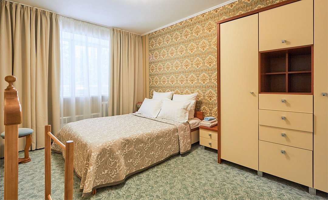 Люкс 2-местный 3-комнатный