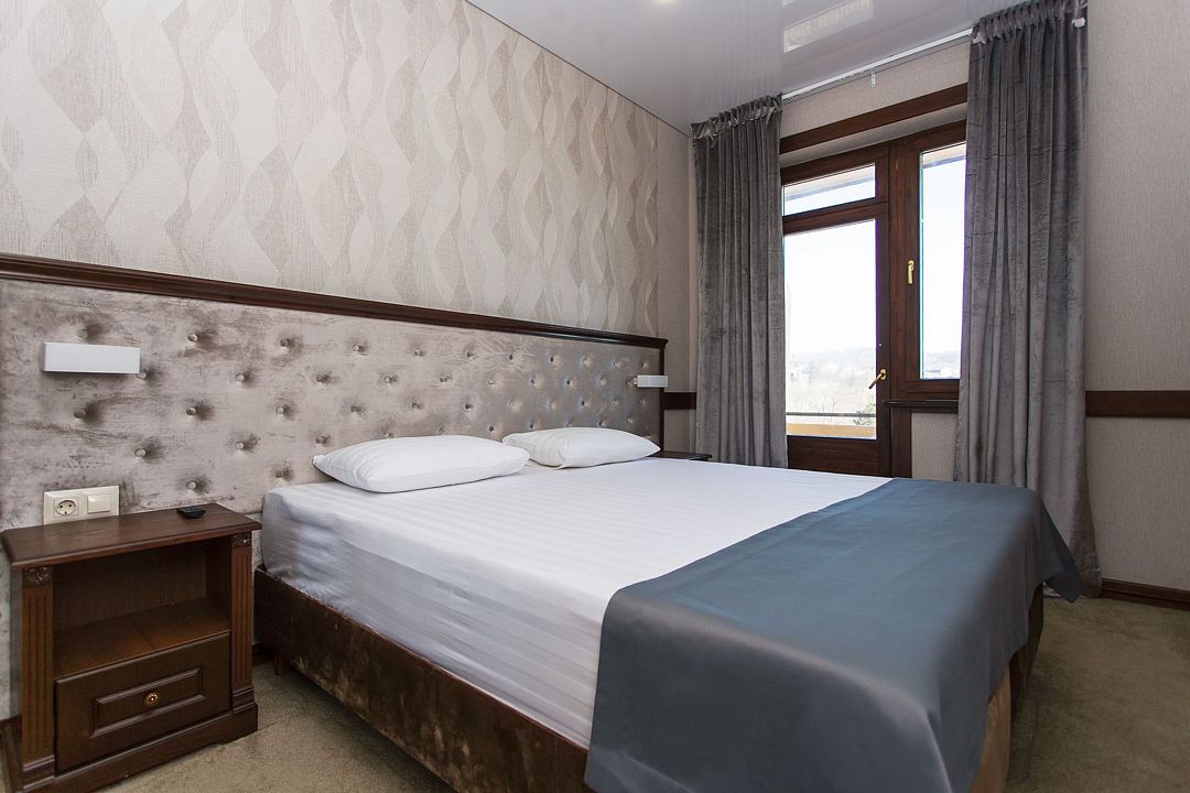 Комфорт 2-местный 2-комнатный (с балконом, корпус «Пушкино»)