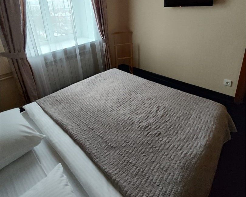 Люкс 2-местный 2-комнатный (Стандартный)