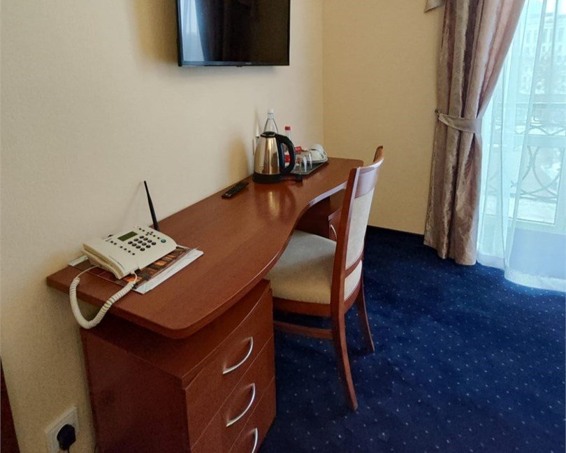 Люкс 2-местный 2-комнатный (Стандартный)